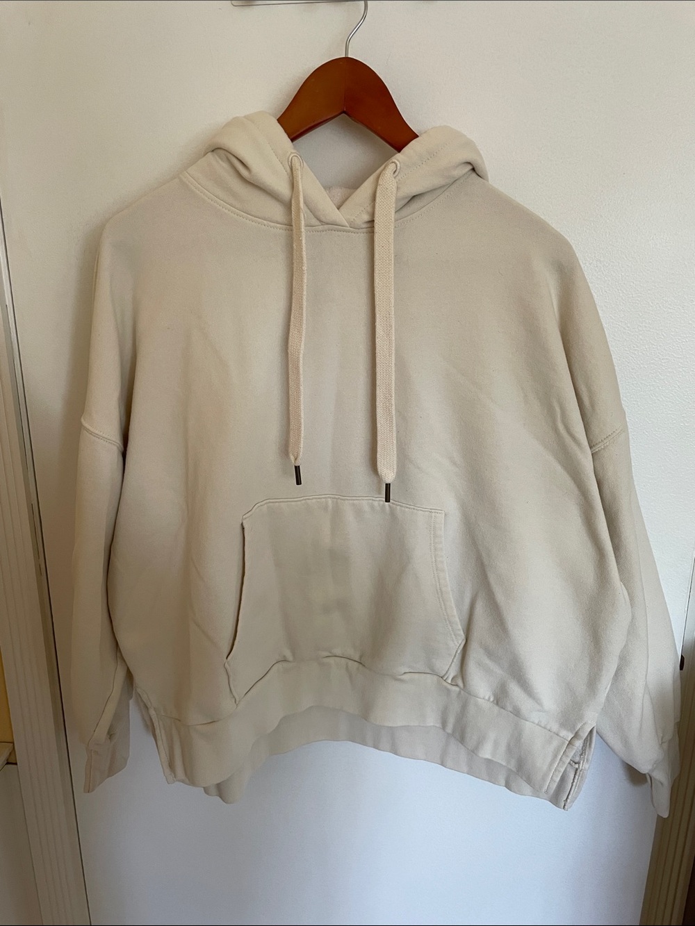 American Eagle Outfitters Oversized  Cream Cozy Hoodie